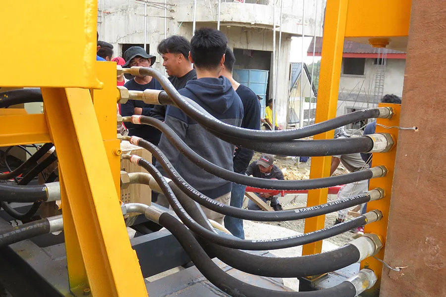 Concrete Mixer Pump Combines Mixing and Pumping in One Machine